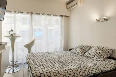 Апарт отель Studio Carre D'Or Situe A 50 M De La Plage Ницца Экстерьер фото